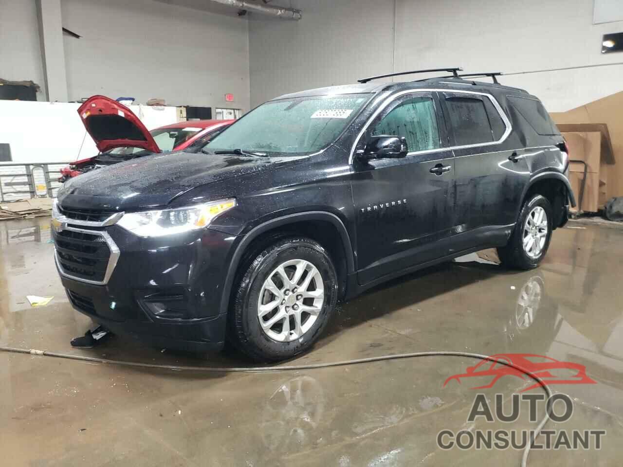 CHEVROLET TRAVERSE 2018 - 1GNEVFKW9JJ153393