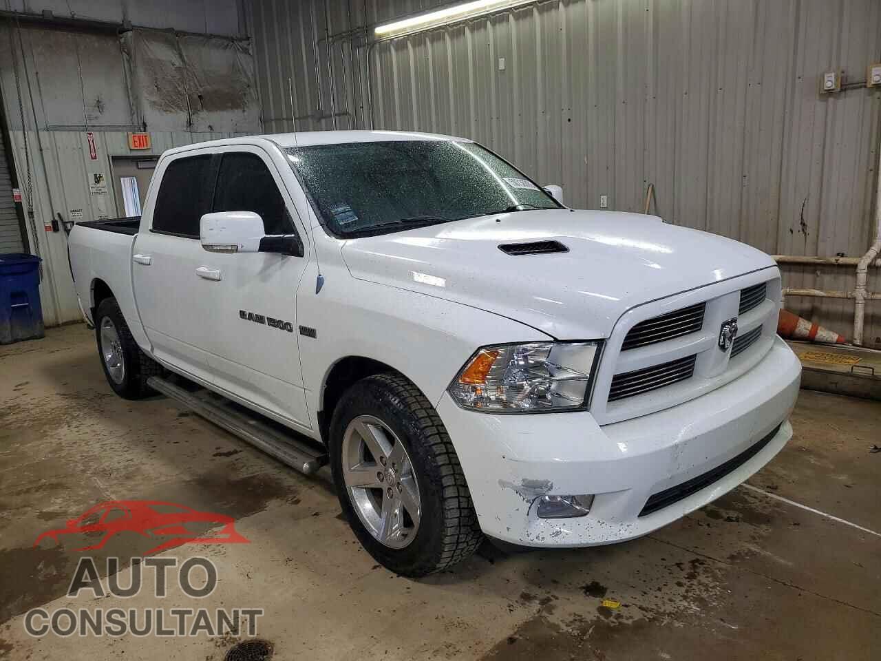DODGE RAM 1500 2012 - 1C6RD6MT3CS323736