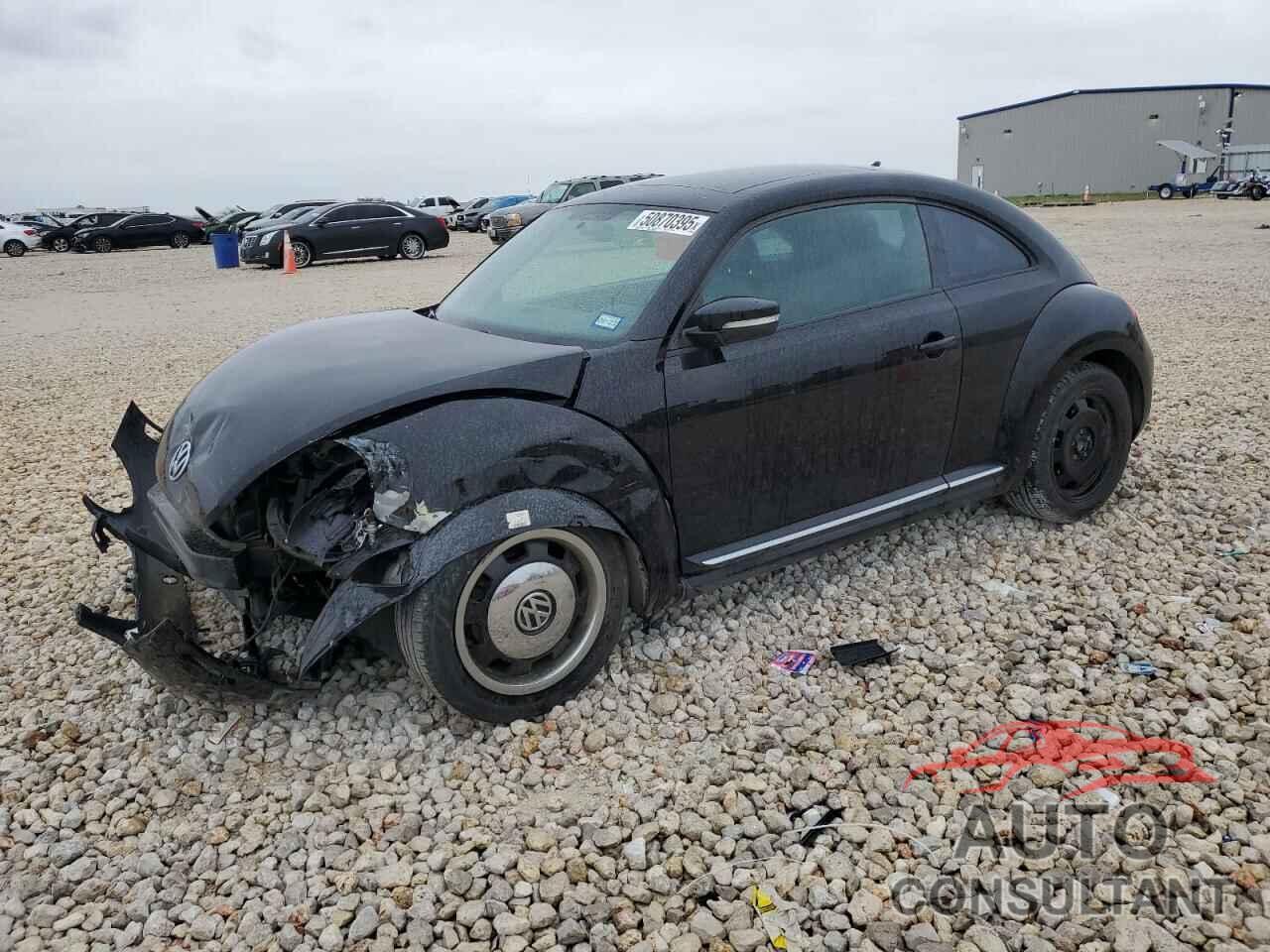 VOLKSWAGEN BEETLE 2013 - 3VWJX7AT9DM606172