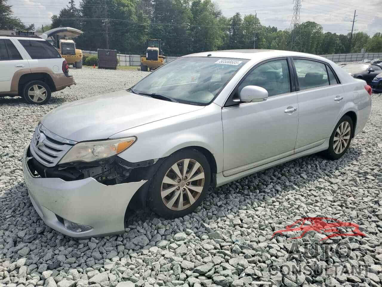 TOYOTA AVALON 2011 - 4T1BK3DBXBU392069