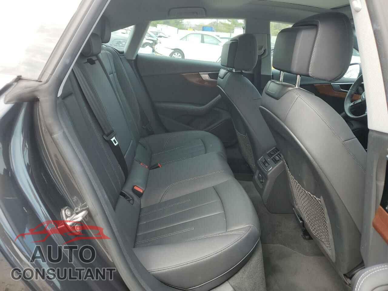 AUDI A5 2021 - WAUCBCF56MA062284