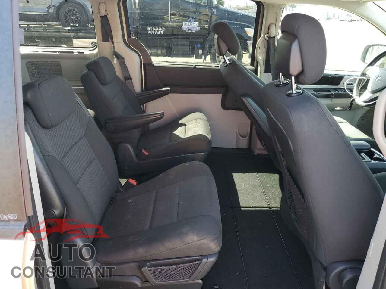 DODGE CARAVAN 2010 - 2D4RN6DX2AR429895