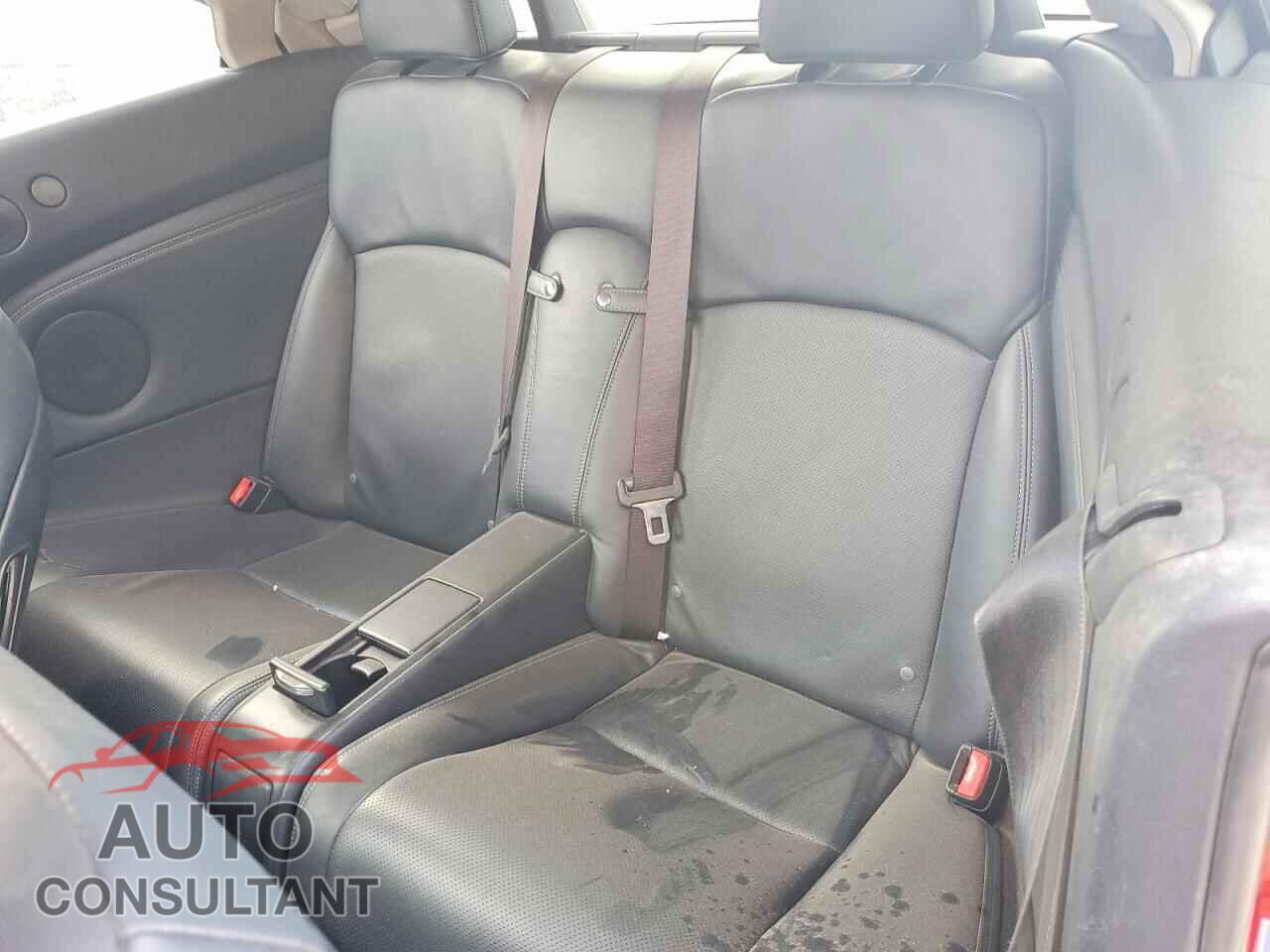 LEXUS IS 2011 - JTHFE2C25B2506837