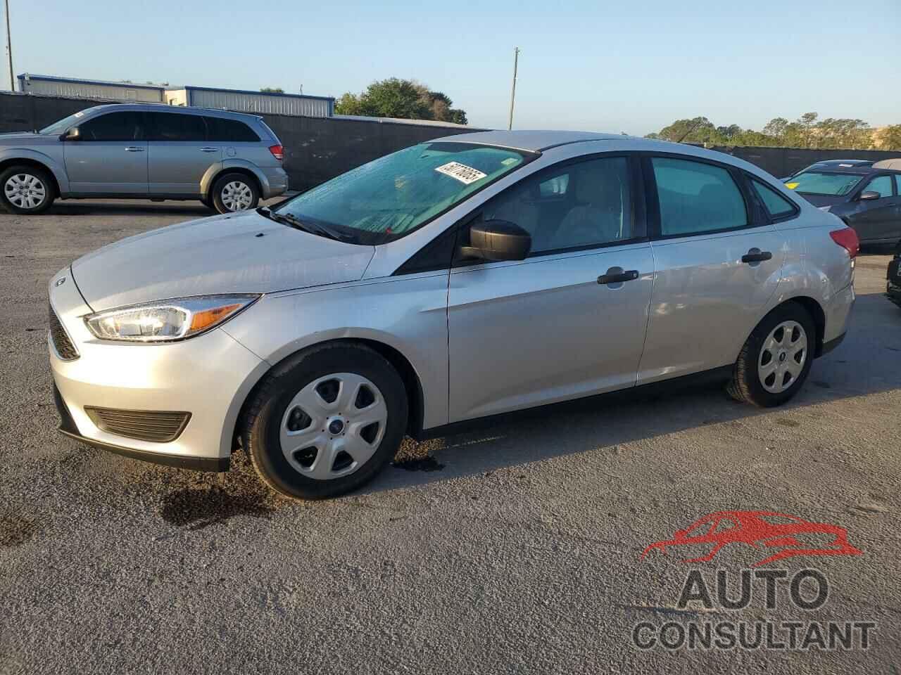 FORD FOCUS 2017 - 1FADP3E22HL282361