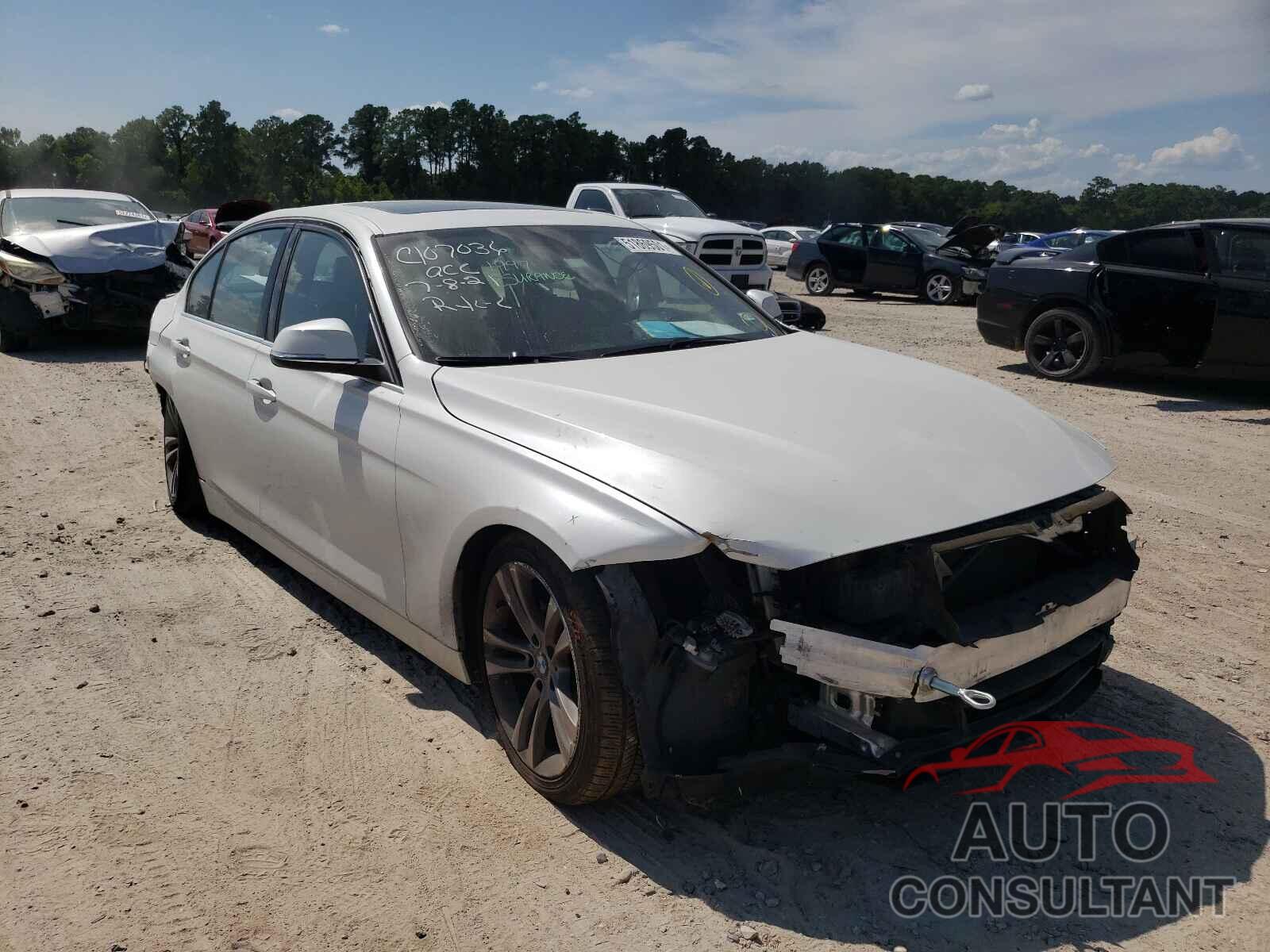 BMW 3 SERIES 2017 - WBA8B9G30HNU57064