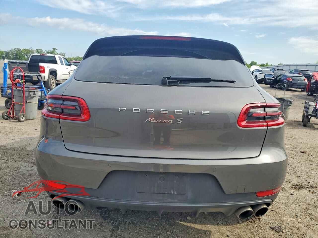 PORSCHE MACAN 2016 - WP1AB2A50GLB58737