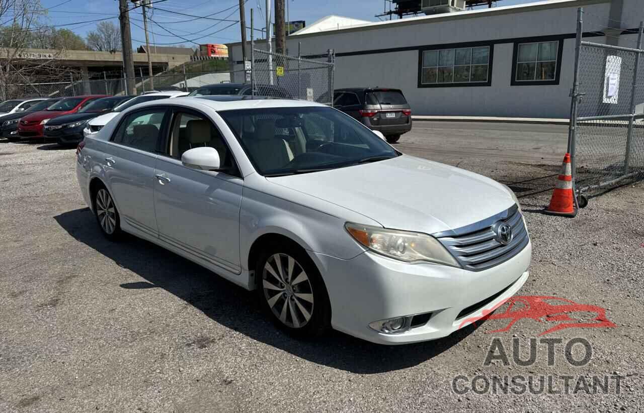 TOYOTA AVALON 2012 - 4T1BK3DBXCU453244