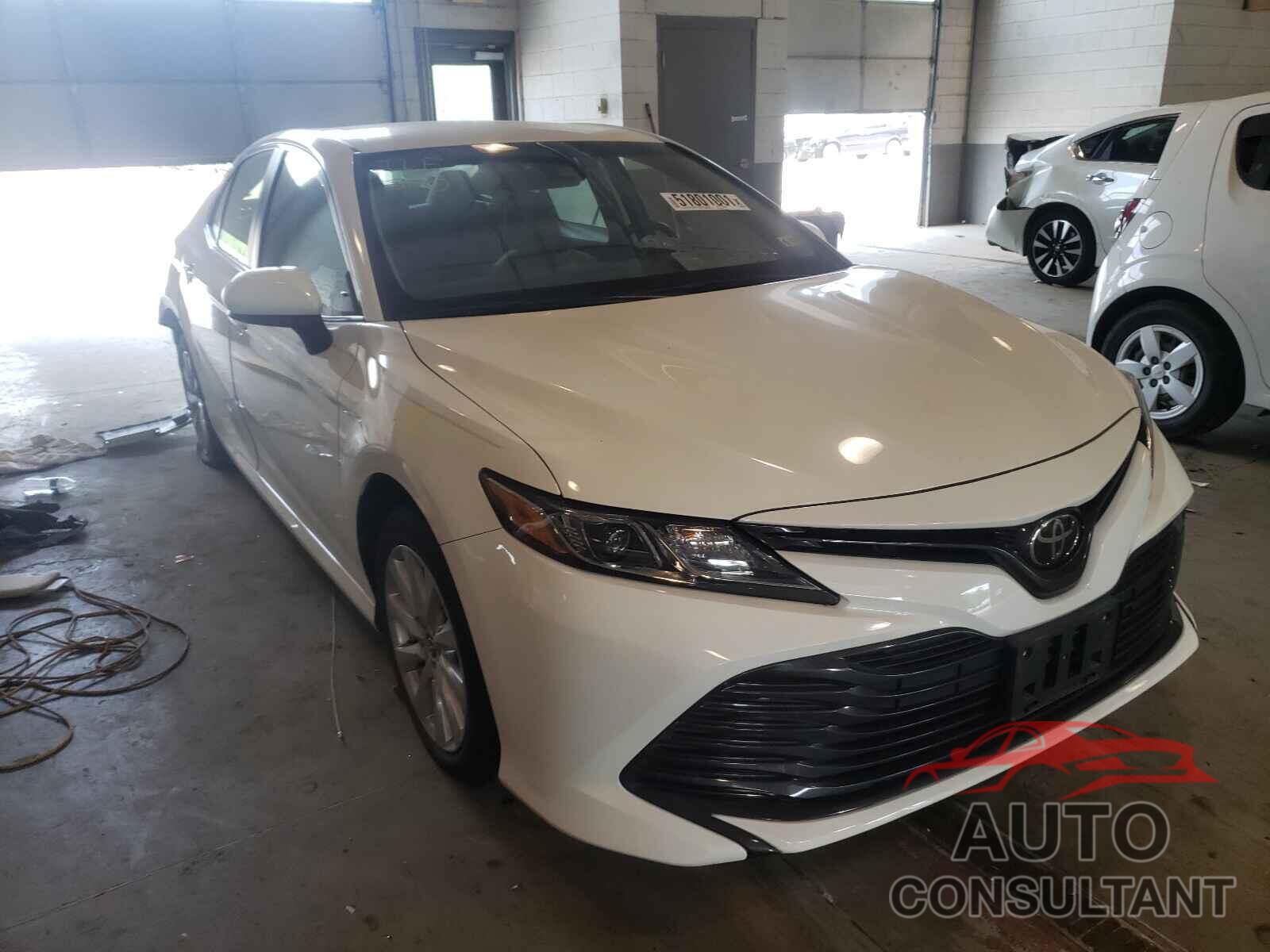 TOYOTA CAMRY 2018 - JTNB11HK6J3029824