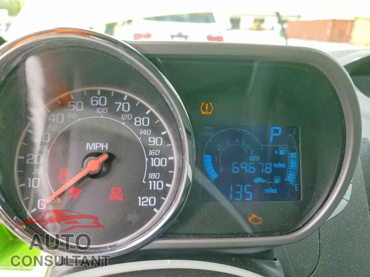 CHEVROLET SPARK 2015 - KL8CB6S96FC714169