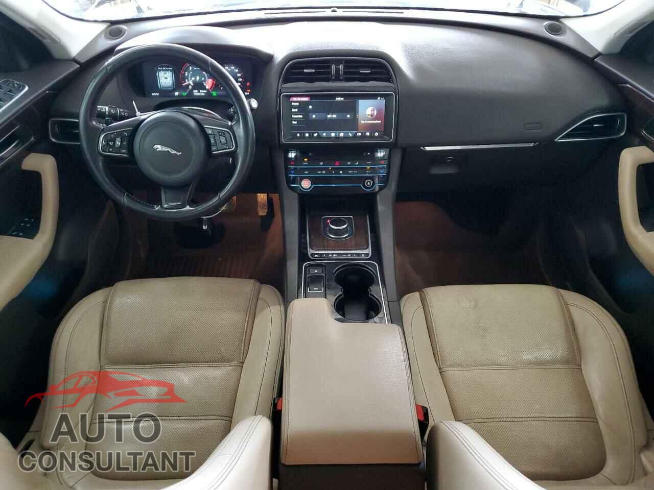 JAGUAR F-PACE 2017 - SADCK2BV7HA897310