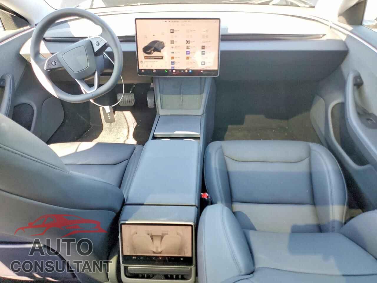 TESLA MODEL 3 2024 - 5YJ3E1EA8RF752534