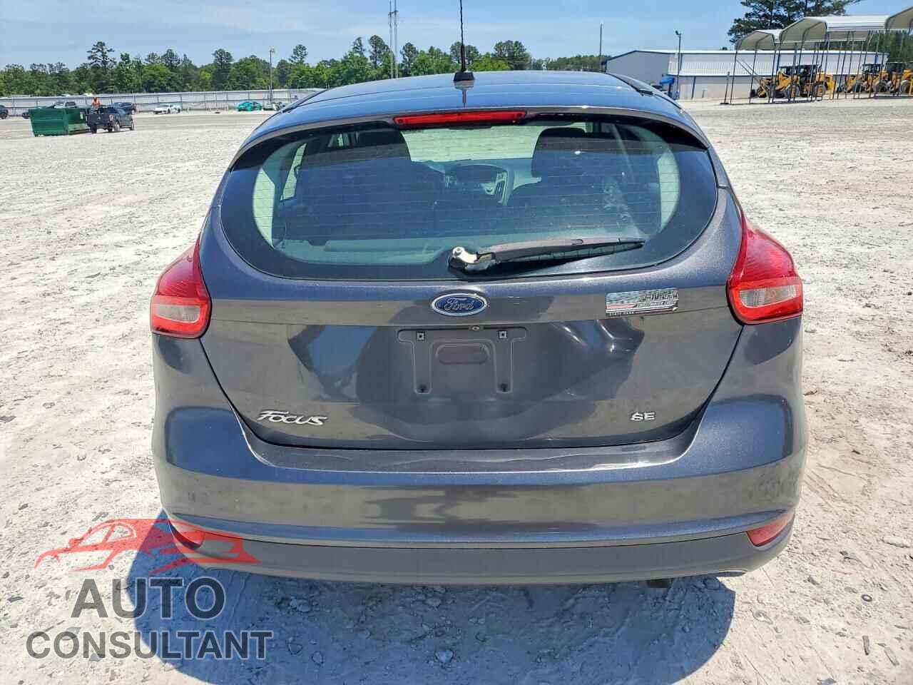 FORD FOCUS 2017 - 1FADP3K26HL336300
