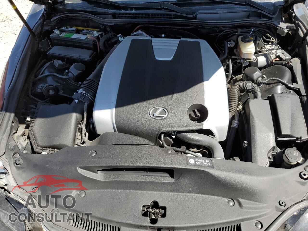 LEXUS IS 2015 - JTHCE1D27F5009739