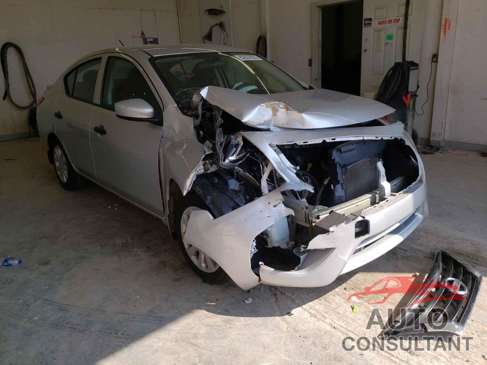 NISSAN VERSA 2019 - 3N1CN7AP2KL803114