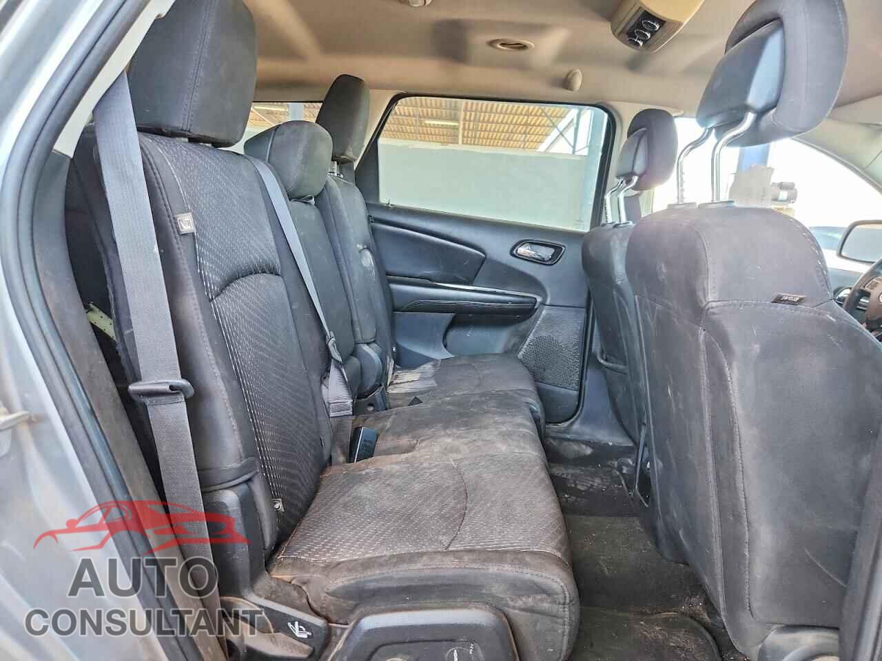 DODGE JOURNEY 2015 - 3C4PDCBB7FT605714