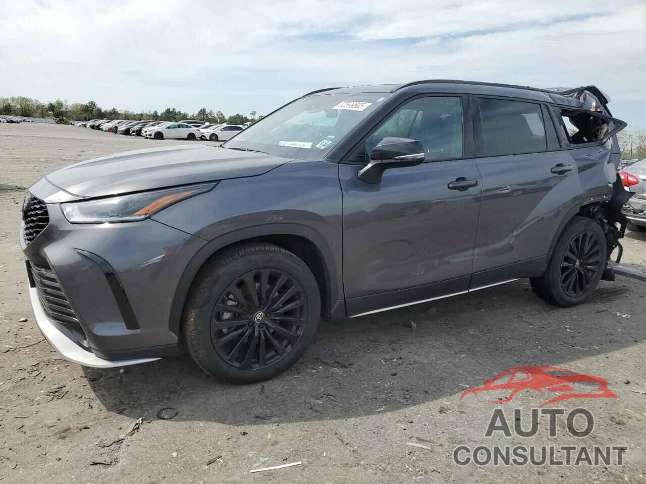TOYOTA HIGHLANDER 2023 - 5TDKDRBH6PS509182