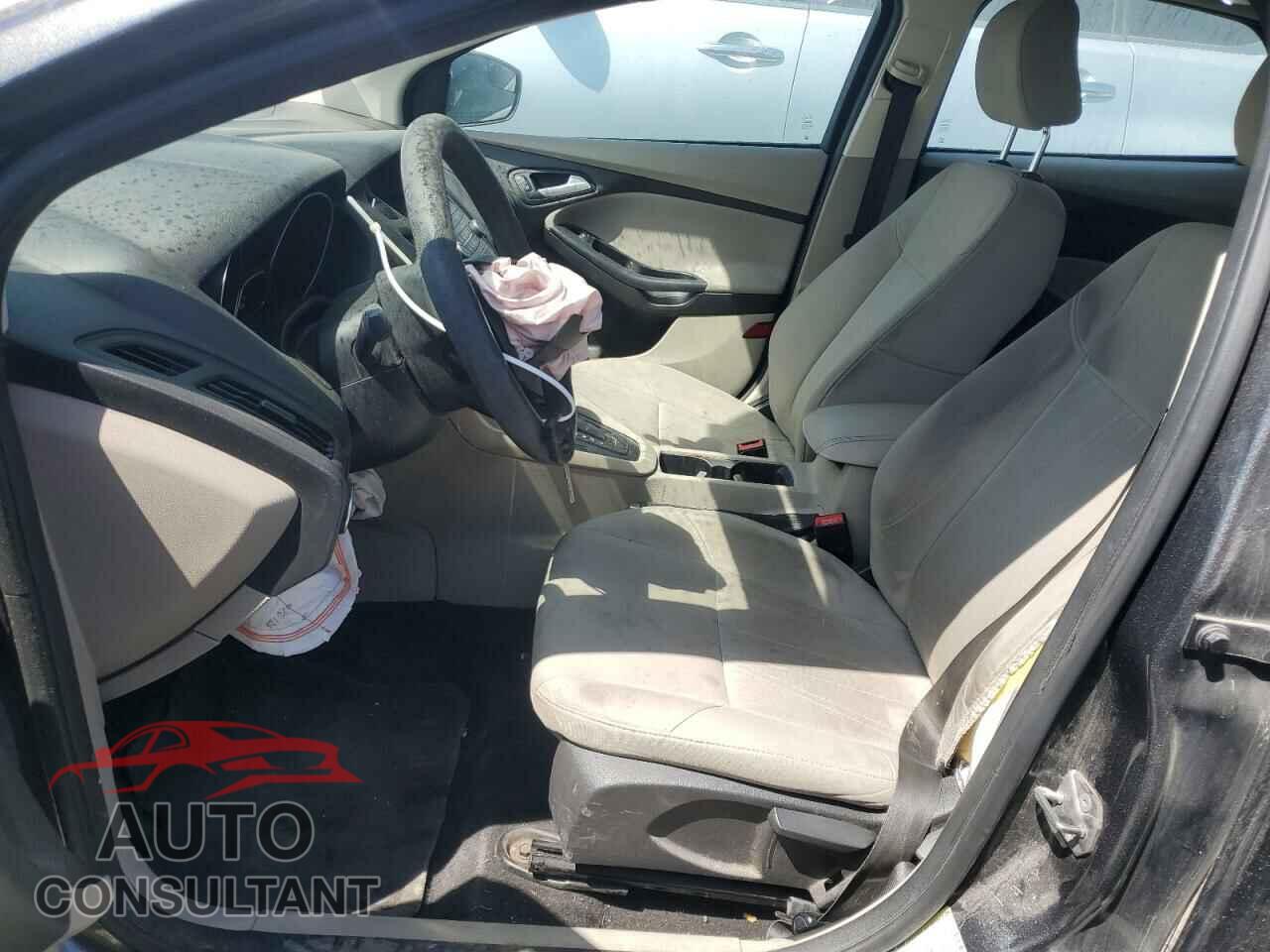 FORD FOCUS 2017 - 1FADP3F28HL267507