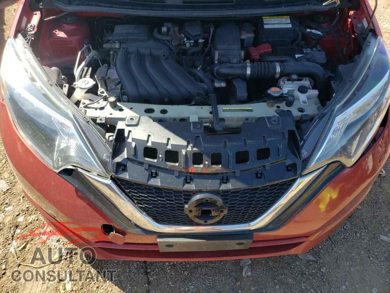 NISSAN VERSA 2018 - 3N1CE2CP2JL352765
