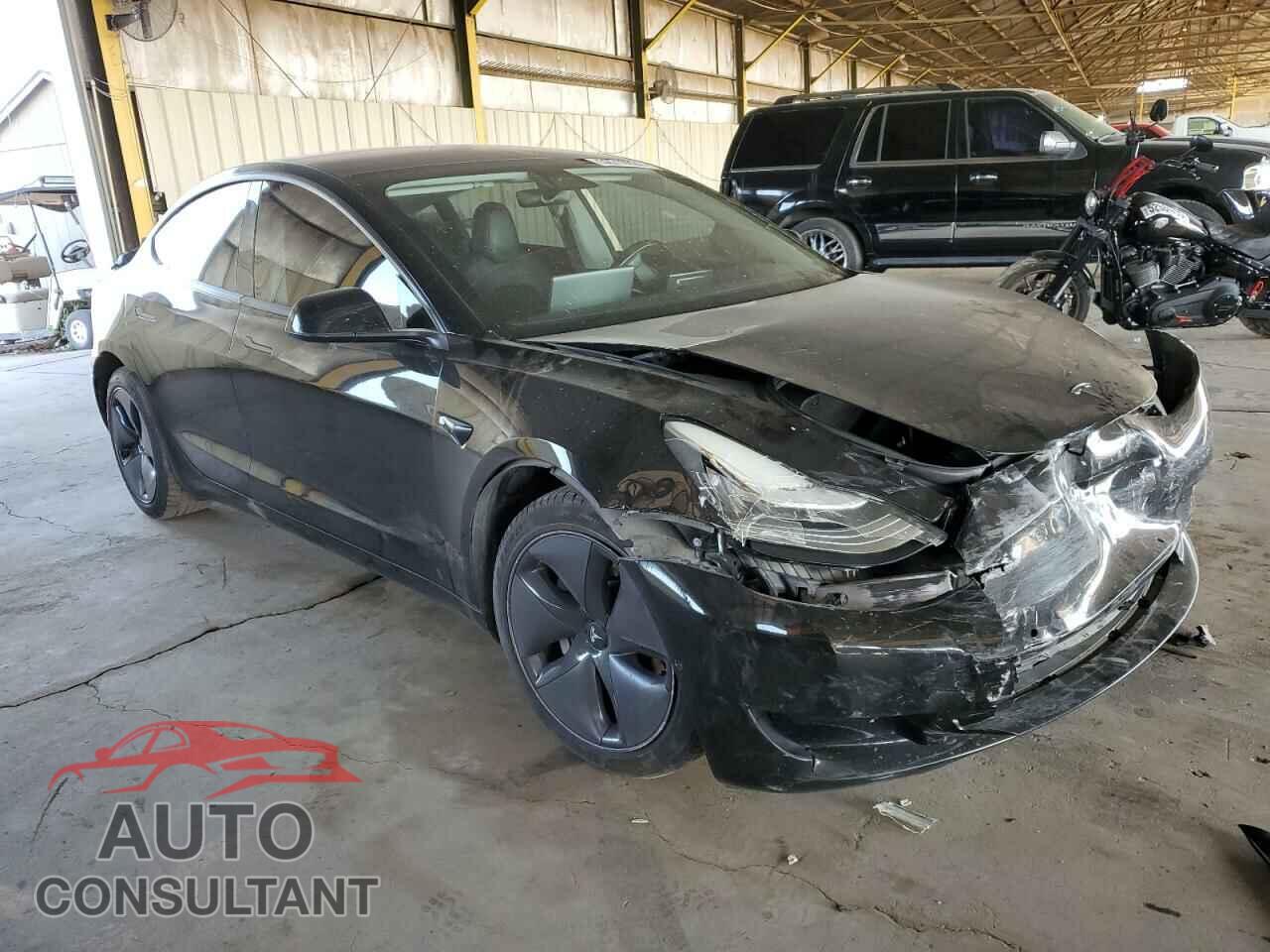 TESLA MODEL 3 2019 - 5YJ3E1EA5KF296952
