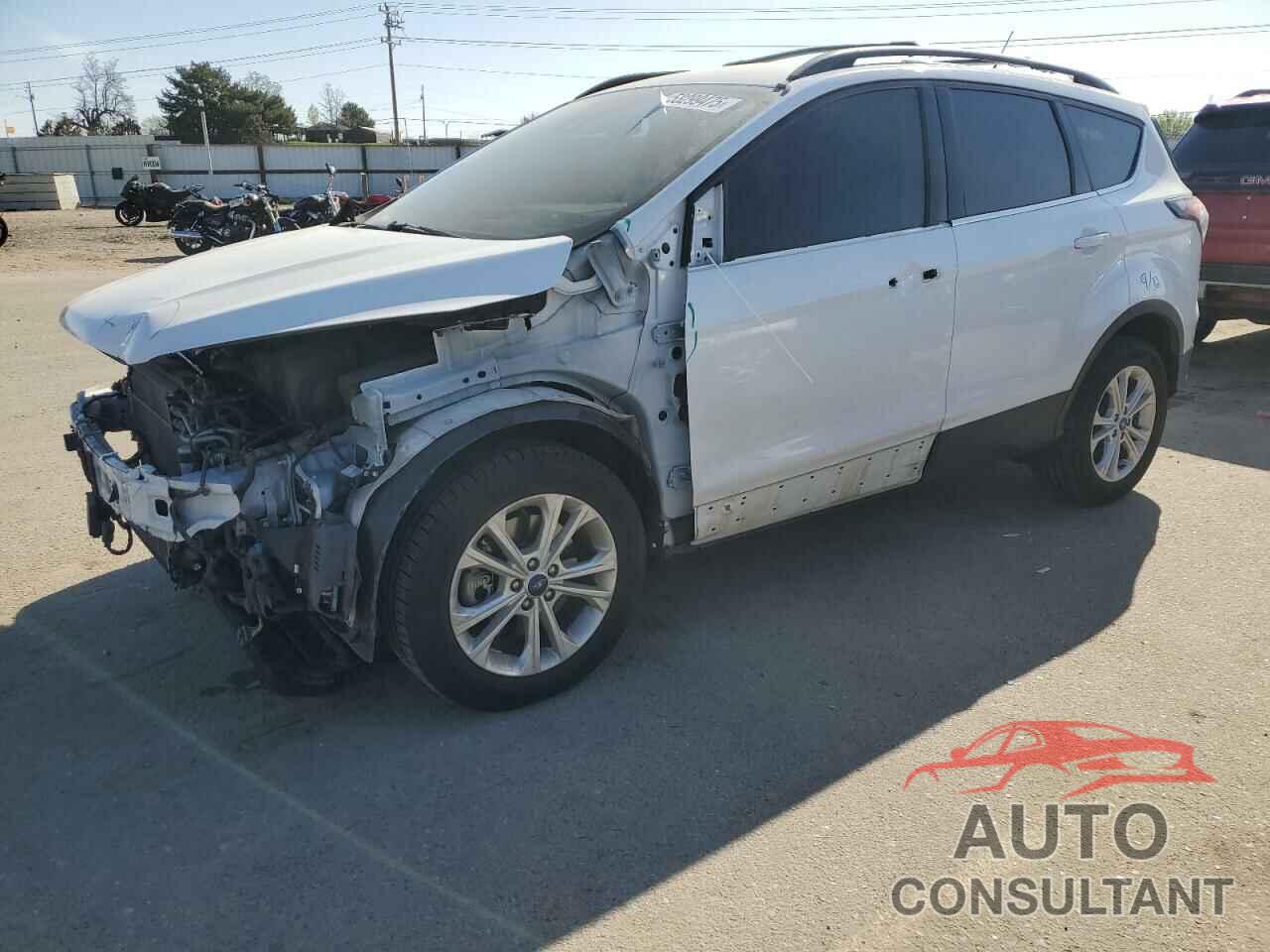 FORD ESCAPE 2018 - 1FMCU9GD8JUD21367