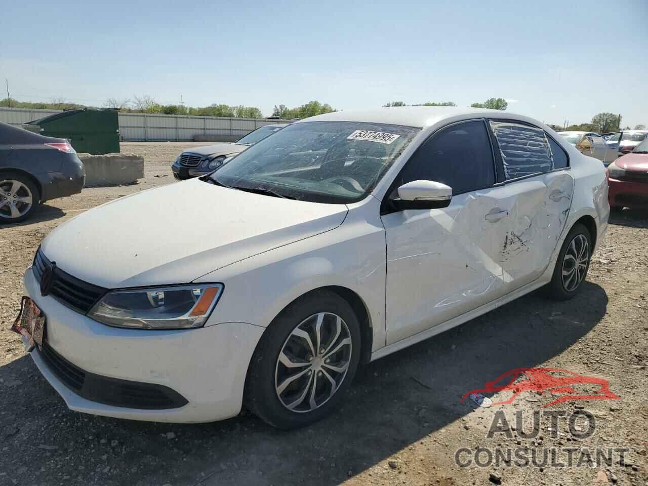 VOLKSWAGEN JETTA 2011 - 3VWDX7AJ7BM367469