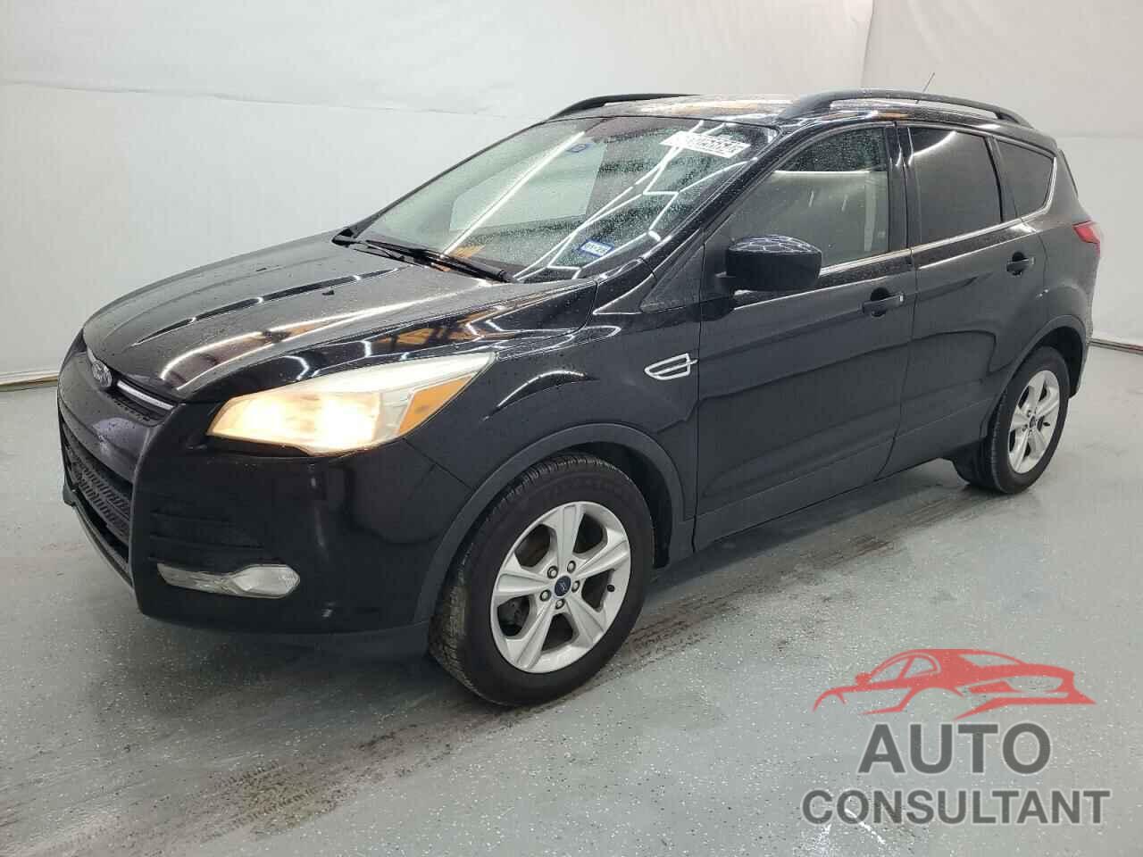 FORD ESCAPE 2016 - 1FMCU0GXXGUB00352