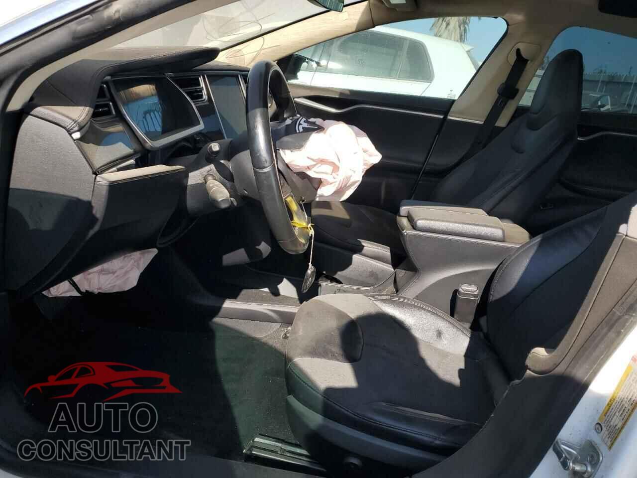 TESLA MODEL S 2013 - 5YJSA1CN6DFP12183