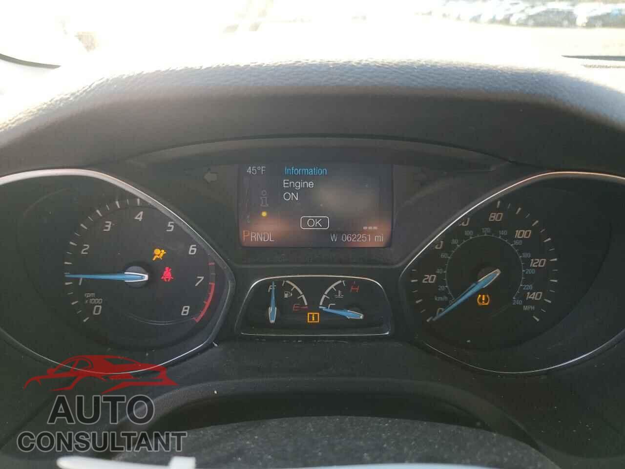 FORD FOCUS 2014 - 1FADP3F2XEL417578