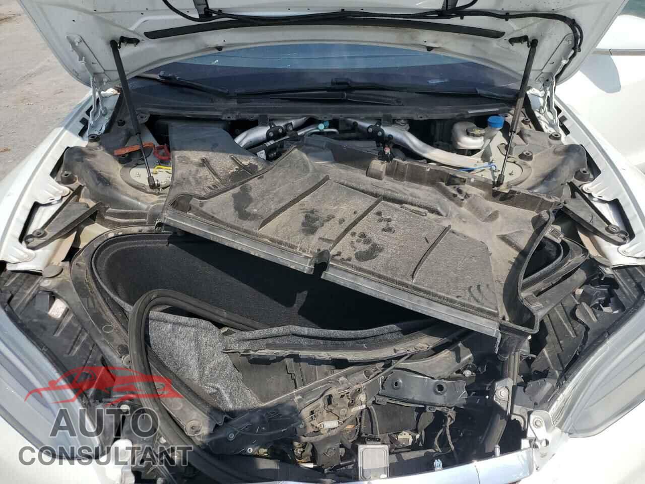 TESLA MODEL S 2018 - 5YJSA1E23JF275466