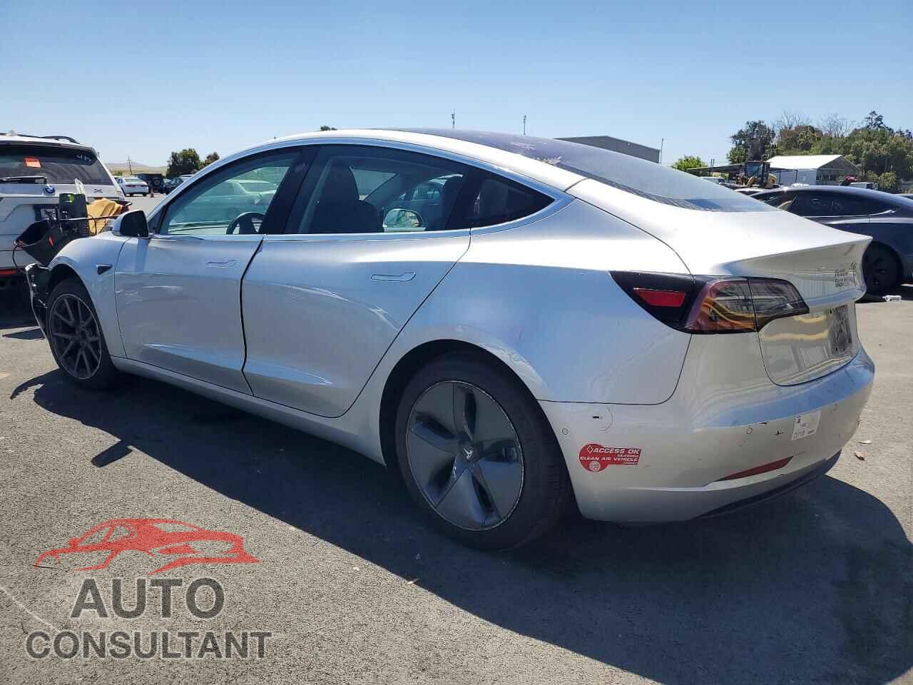TESLA MODEL 3 2018 - 5YJ3E1EA0JF002873