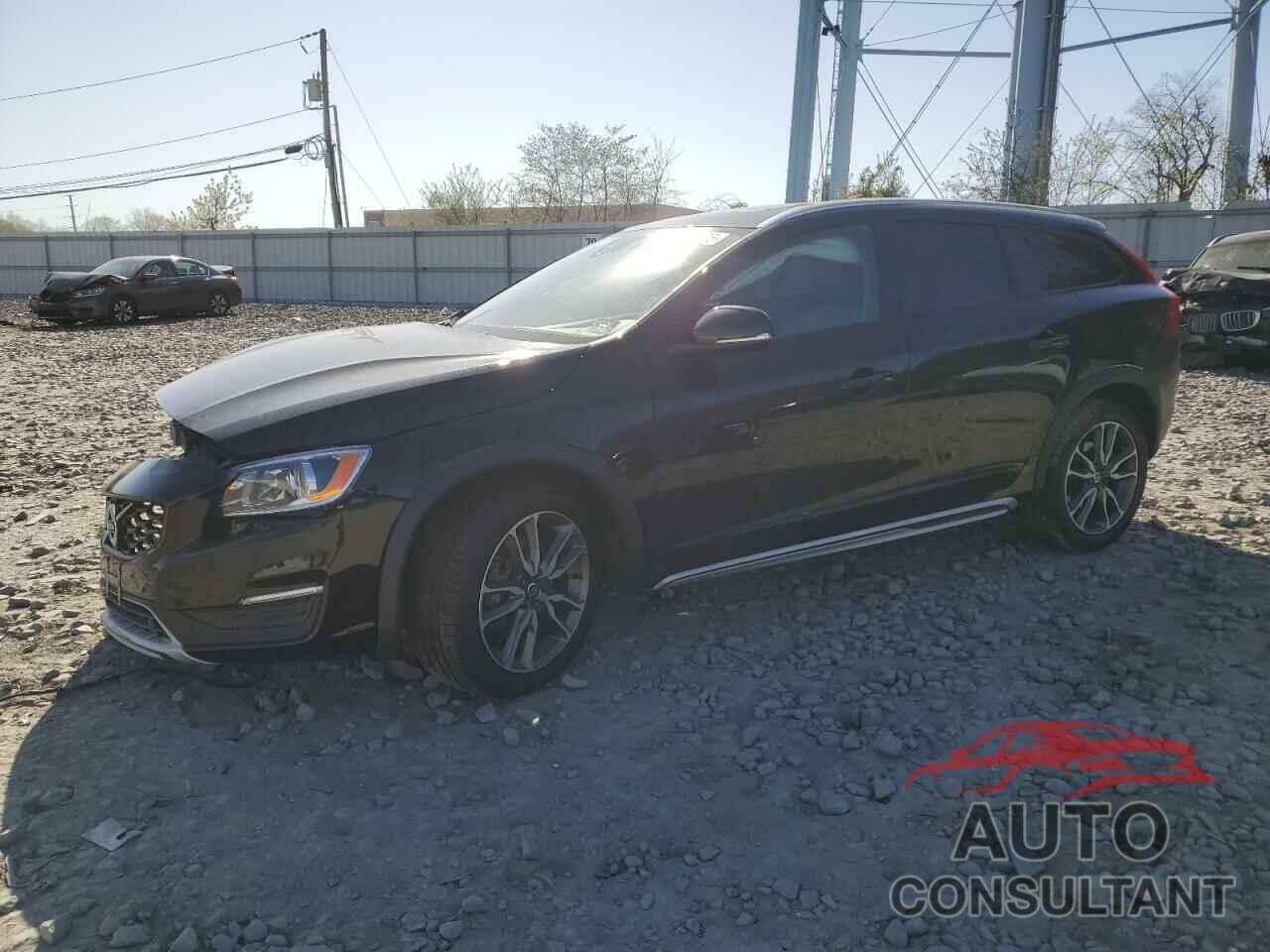 VOLVO V60 2018 - YV440MWK0J2057058