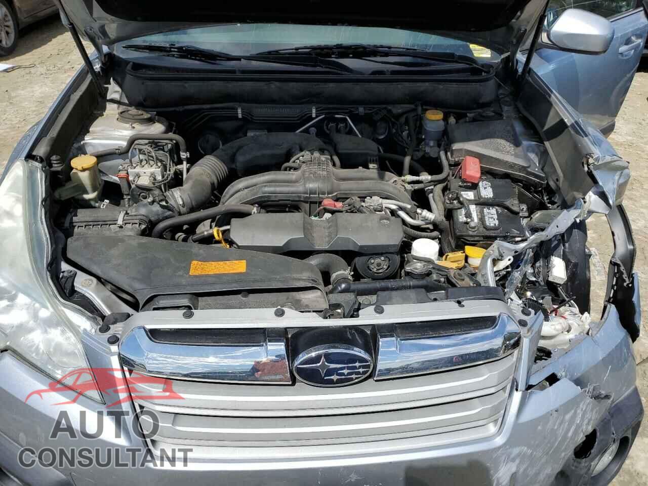 SUBARU OUTBACK 2013 - 4S4BRBGC8D3280101