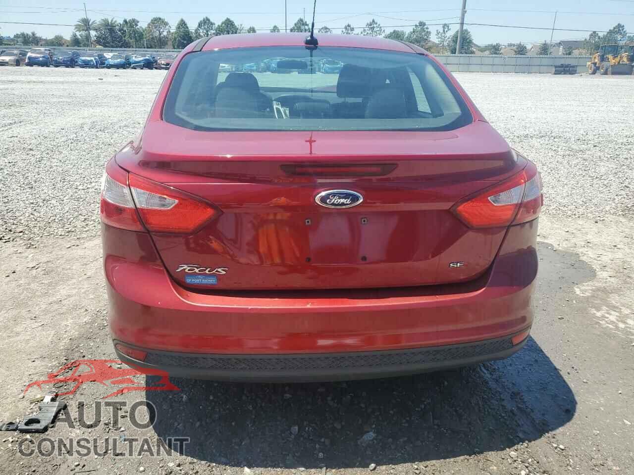 FORD FOCUS 2014 - 1FADP3F21EL154123