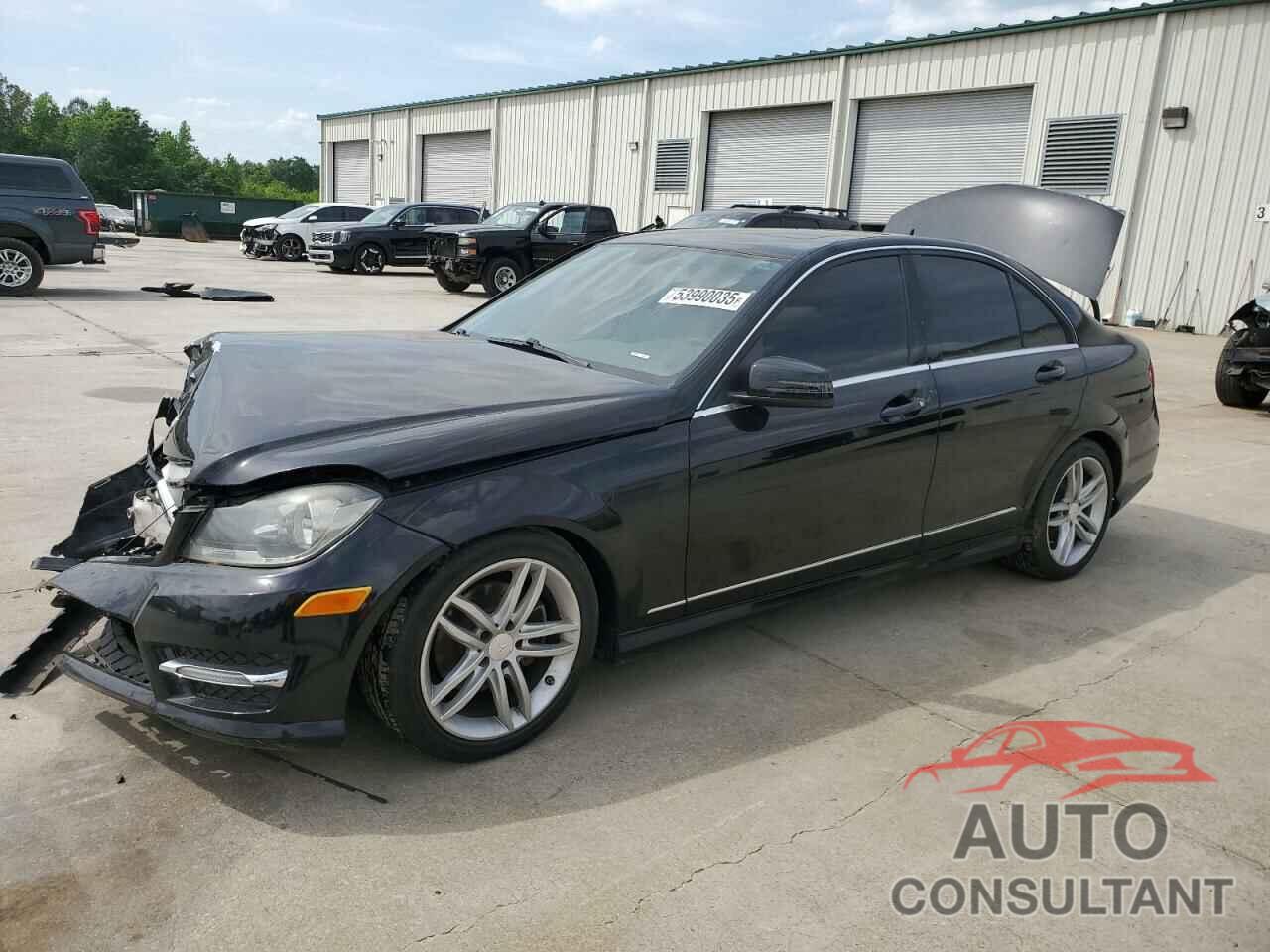 MERCEDES-BENZ C-CLASS 2013 - WDDGF4HB6DR280315