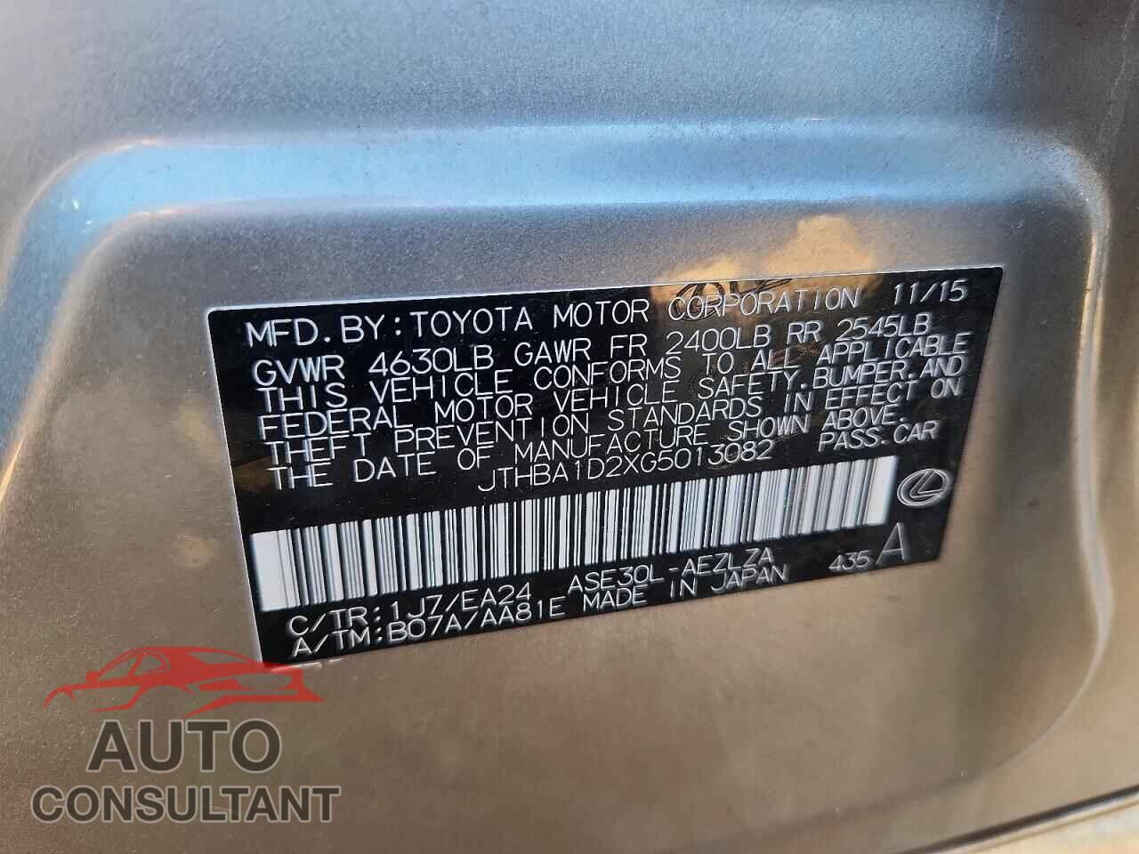 LEXUS IS 2016 - JTHBA1D2XG5013082