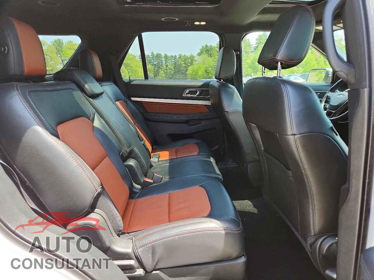 FORD EXPLORER 2019 - 1FM5K8D85KGA01603