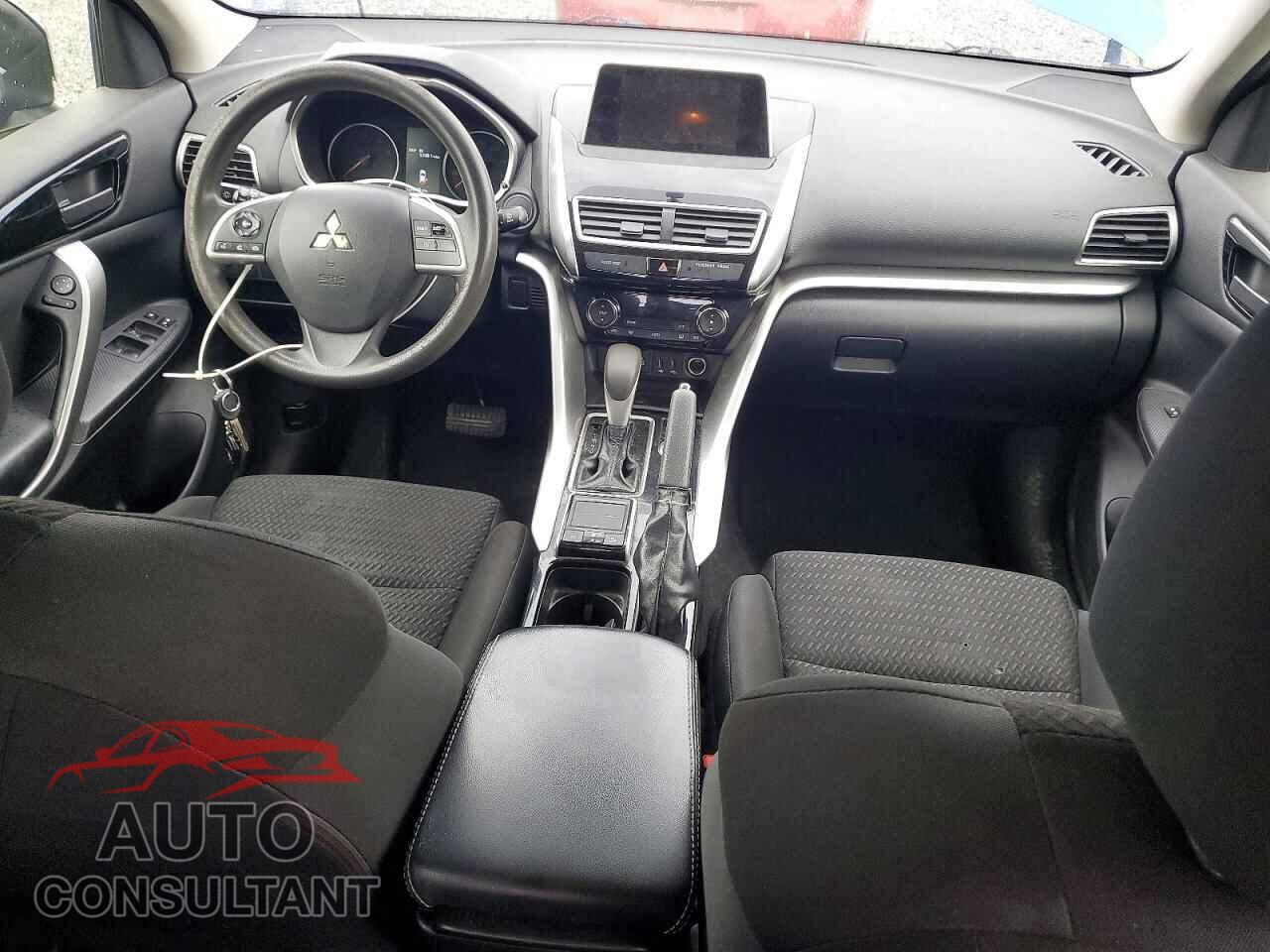 MITSUBISHI ECLIPSE 2018 - JA4AT4AA7JZ068524