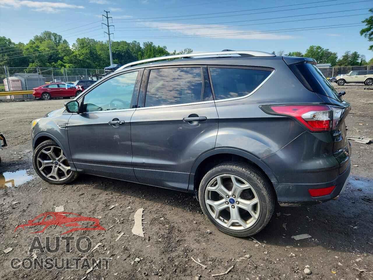FORD ESCAPE 2017 - 1FMCU0JD2HUB13001