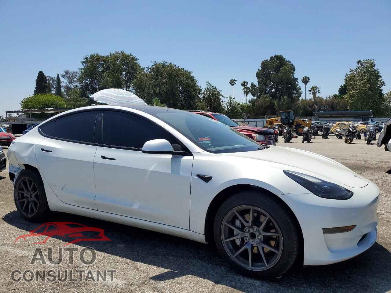 TESLA MODEL 3 2023 - 5YJ3E1EA2PF587769