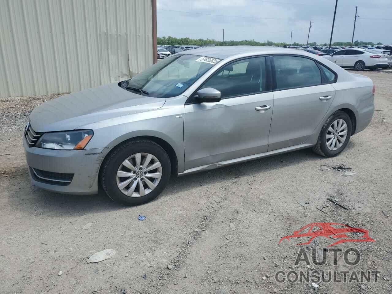 VOLKSWAGEN PASSAT 2014 - 1VWAT7A32EC100133