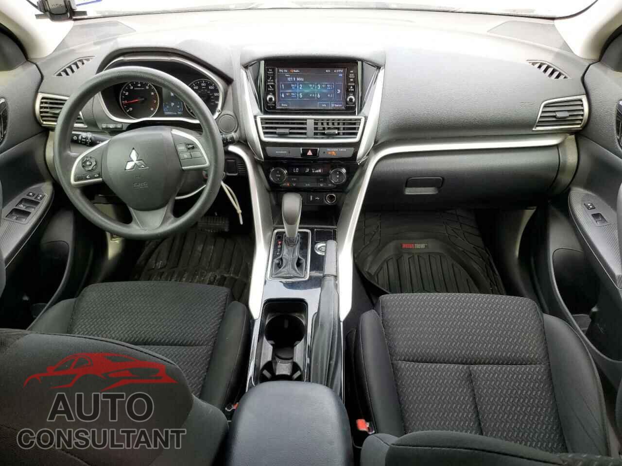 MITSUBISHI ECLIPSE 2018 - JA4AT3AA6JZ061977
