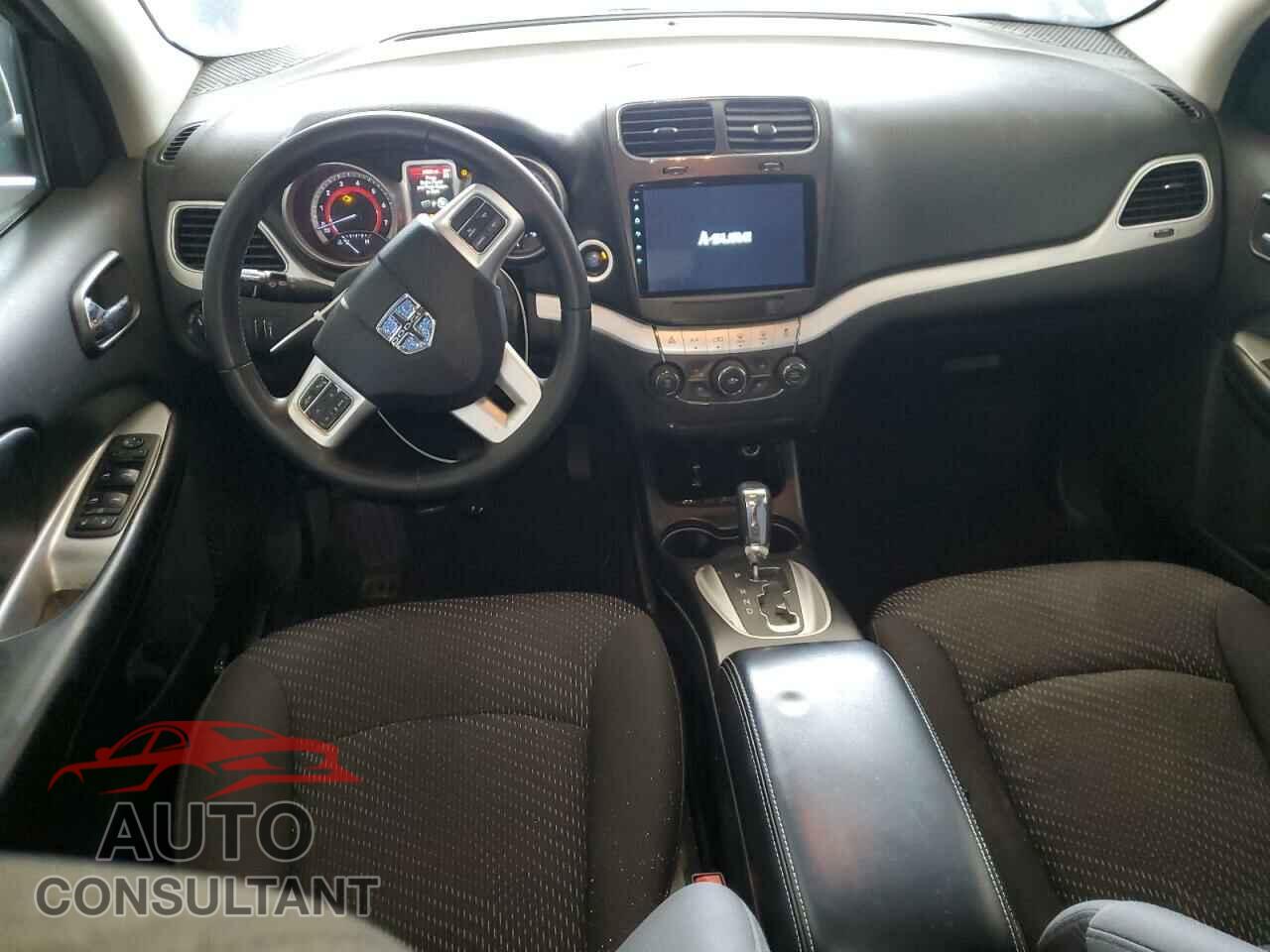 DODGE JOURNEY 2017 - 3C4PDCBB2HT677164