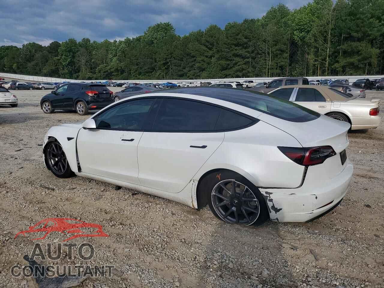 TESLA MODEL 3 2022 - 5YJ3E1EB7NF328670