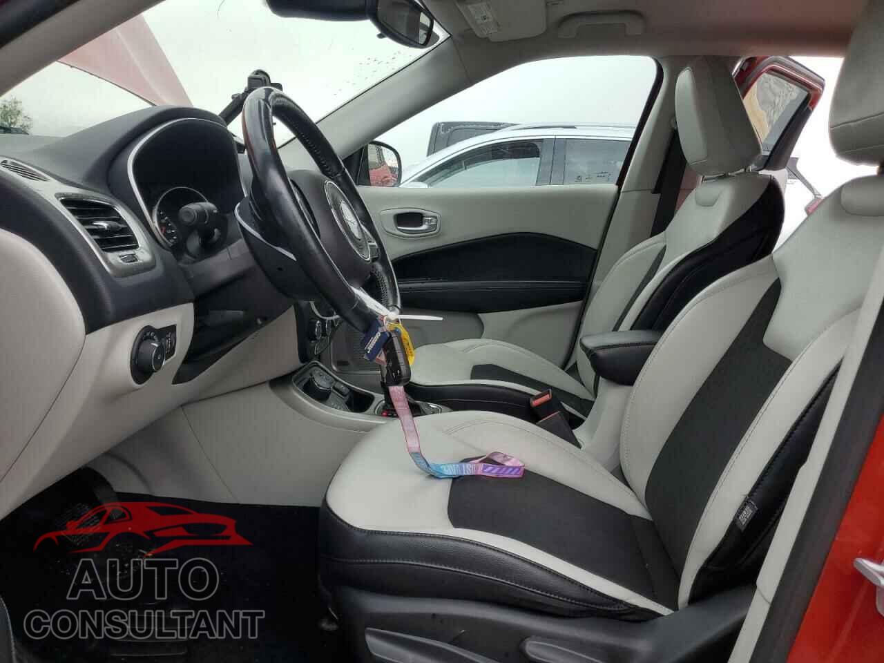 JEEP COMPASS 2017 - 3C4NJDBB9HT693013
