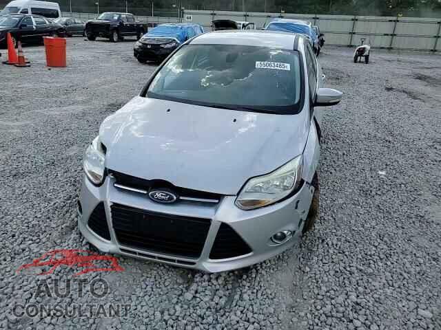 FORD FOCUS 2012 - 1FAHP3M28CL332644