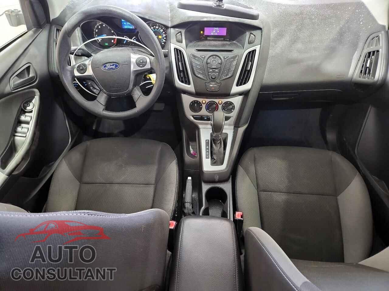 FORD FOCUS 2012 - 1FAHP3F23CL108517