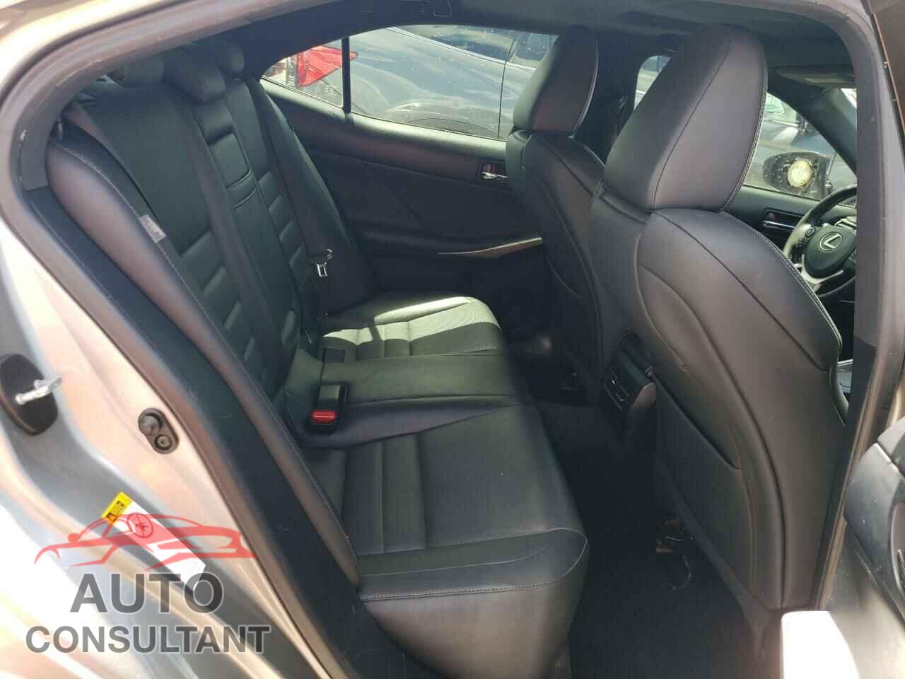 LEXUS IS 2015 - JTHBF1D23F5058686