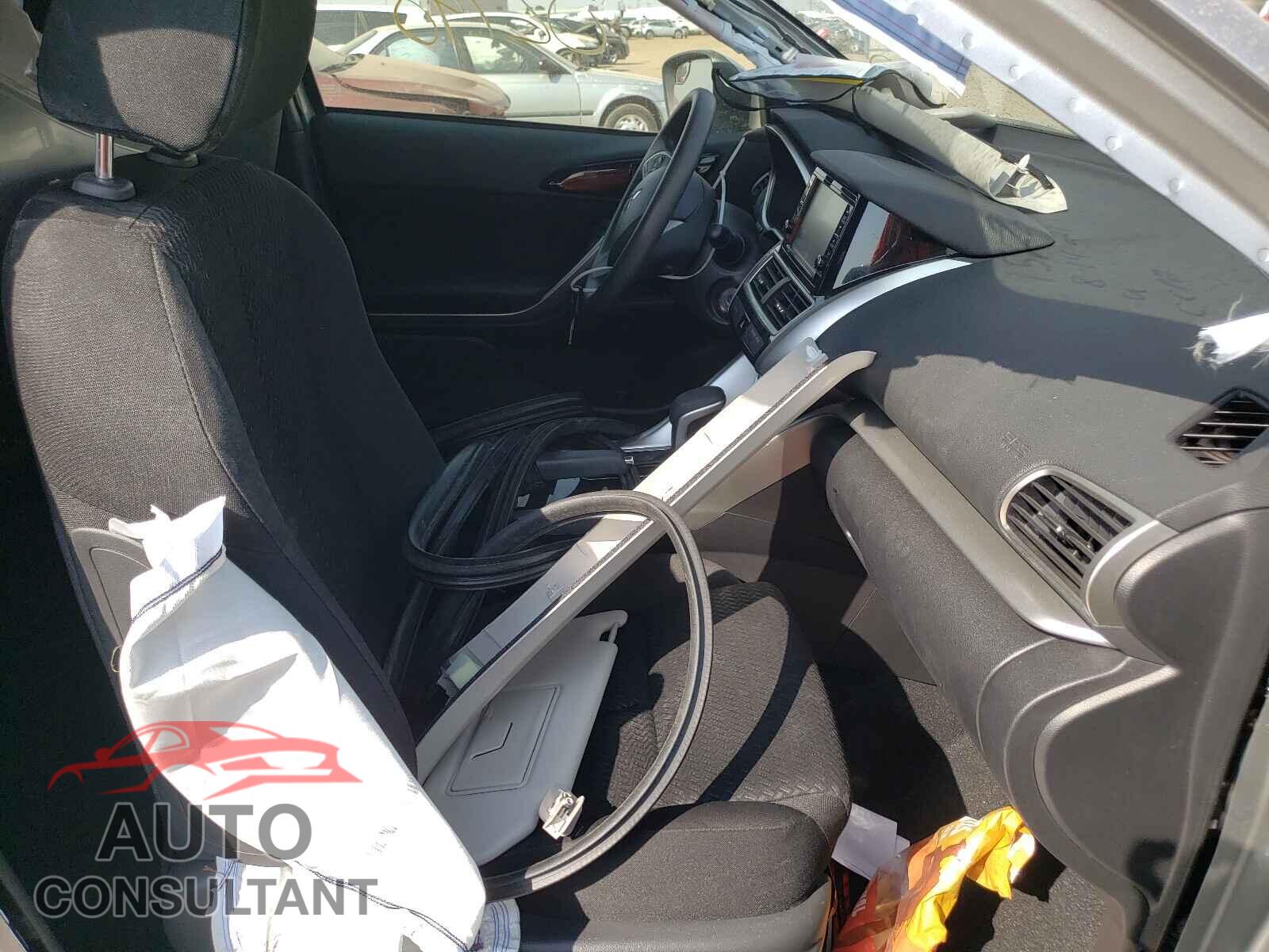 MITSUBISHI ECLIPSE 2019 - JA4AT3AAXKZ031818