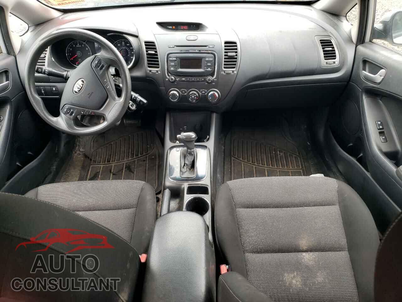 KIA FORTE 2017 - 3KPFK4A73HE092182