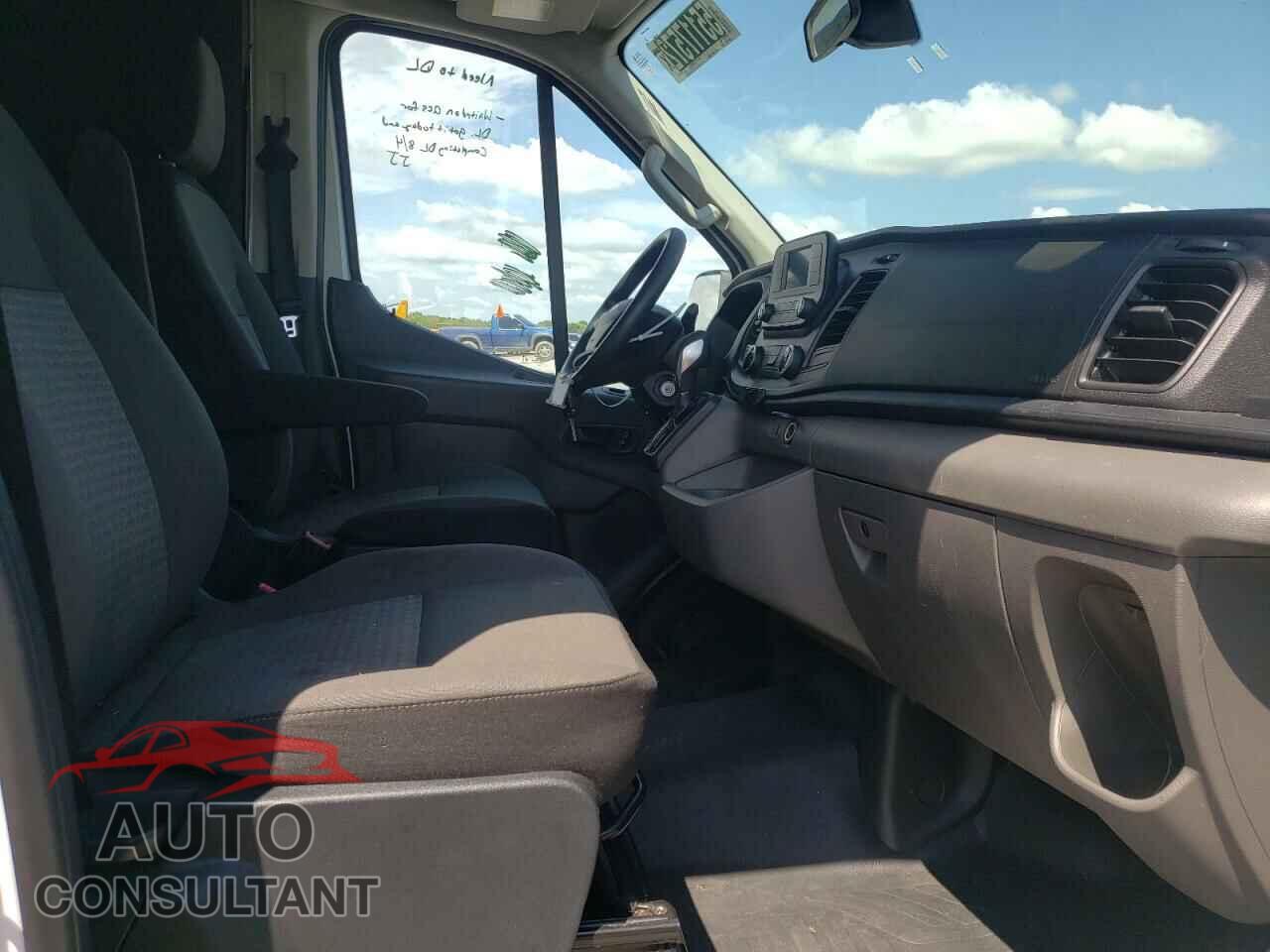 FORD TRANSIT 2020 - 1FTBR2C8XLKA31146